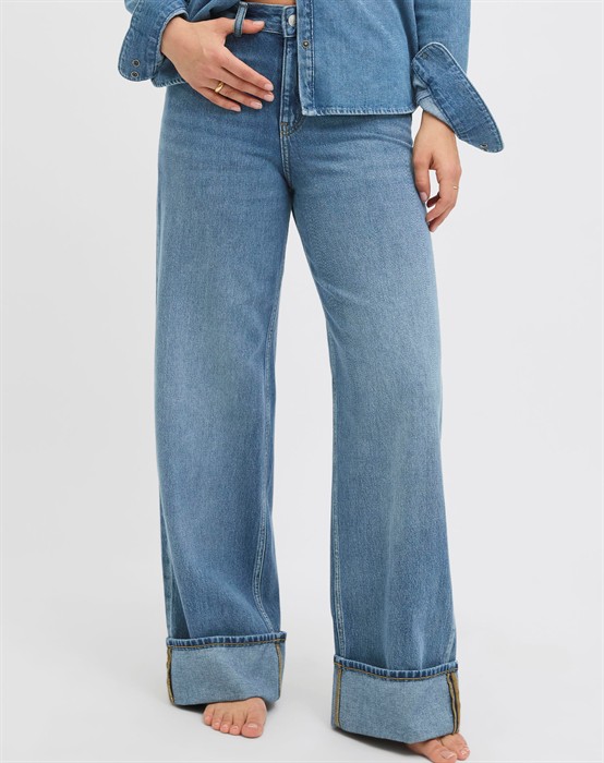 JXTokyo Wide Fold HW Jeans - Medium Blue Denim